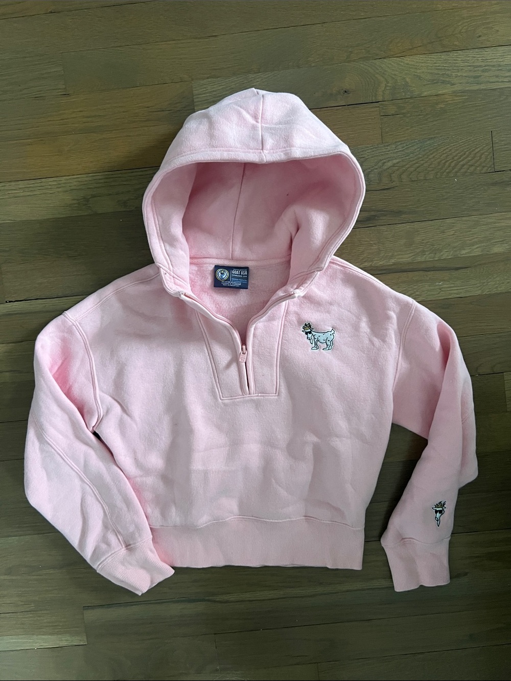 GOAT USA Girls Pink Hooded Sweatshirt Size Youth Medium